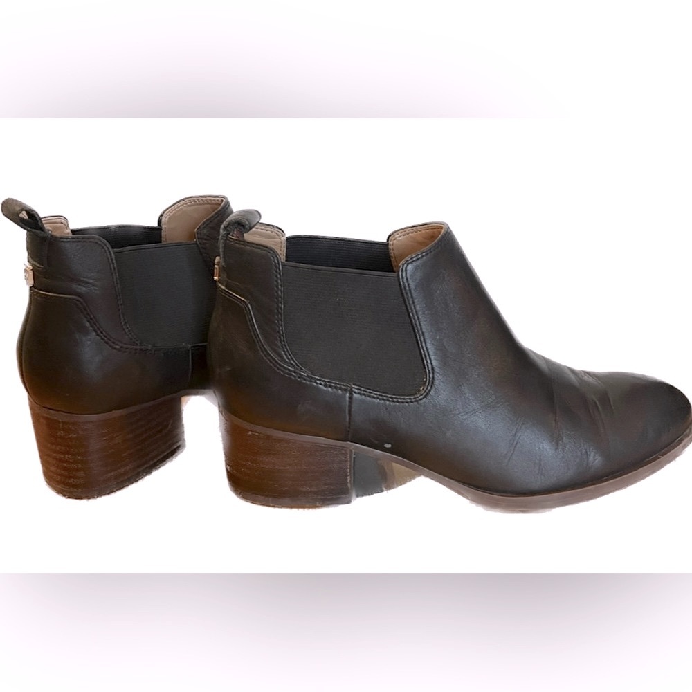 Tommy Hilfiger booties